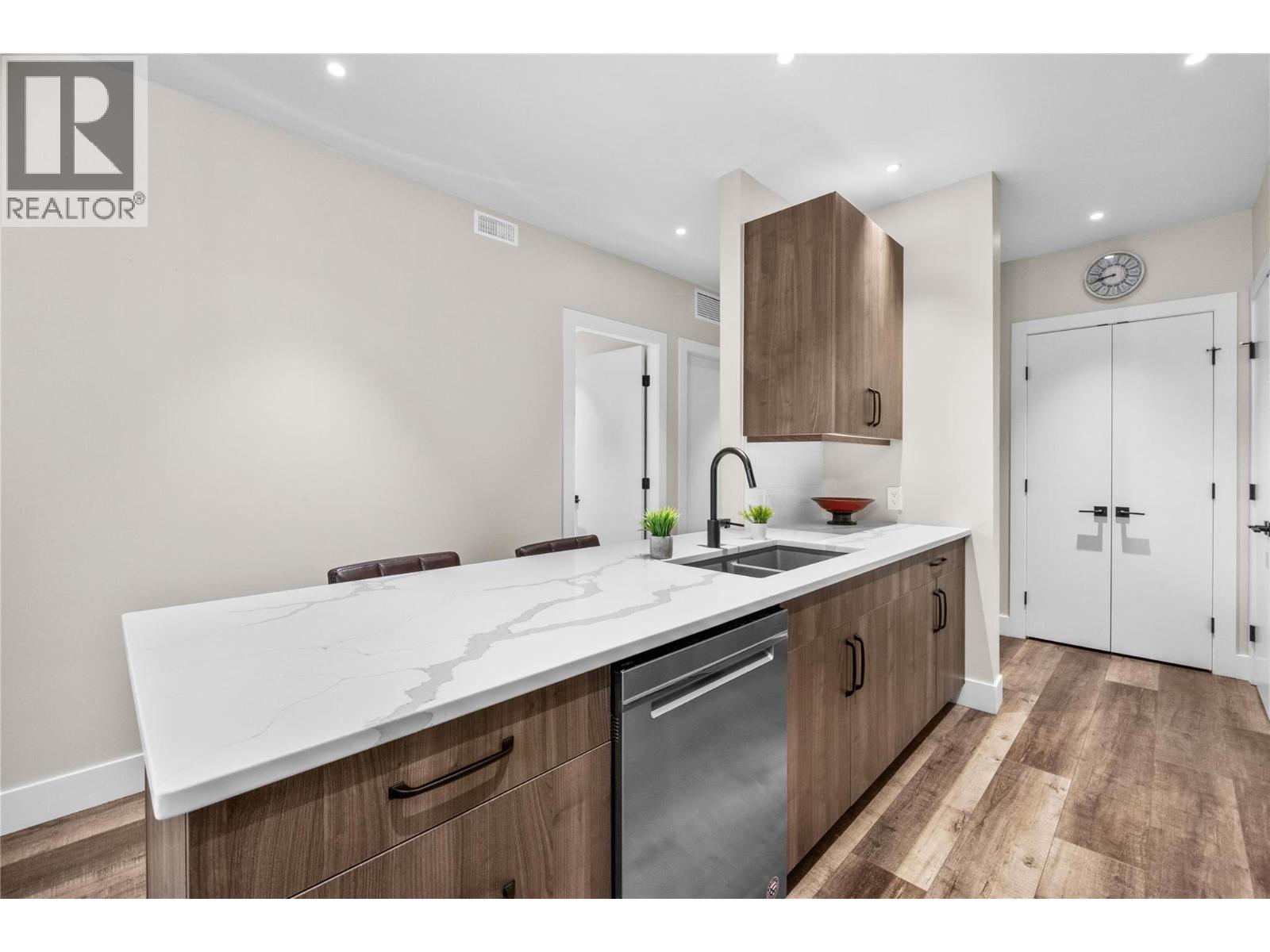 110 Ellis Street Unit# 406, Penticton, British Columbia  V2A 4L5 - Photo 7 - 10392387