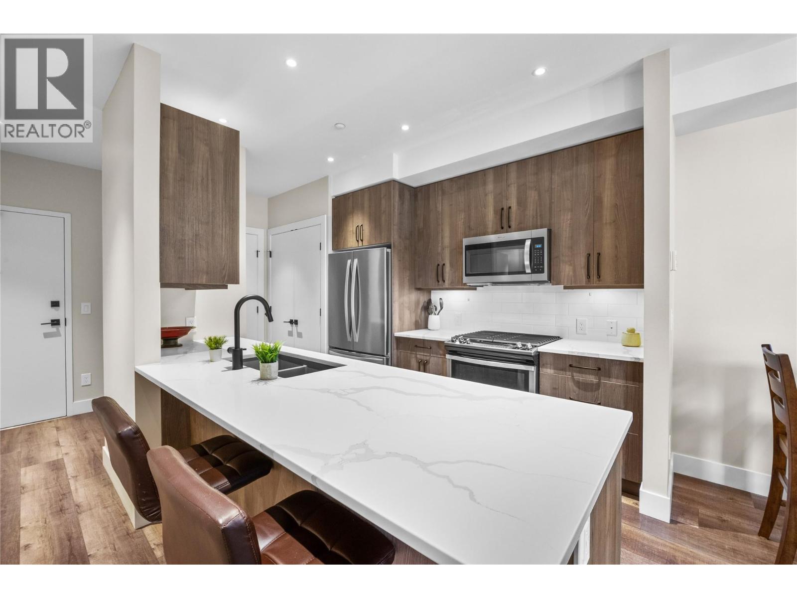 110 Ellis Street Unit# 406, Penticton, British Columbia  V2A 4L5 - Photo 5 - 10392387