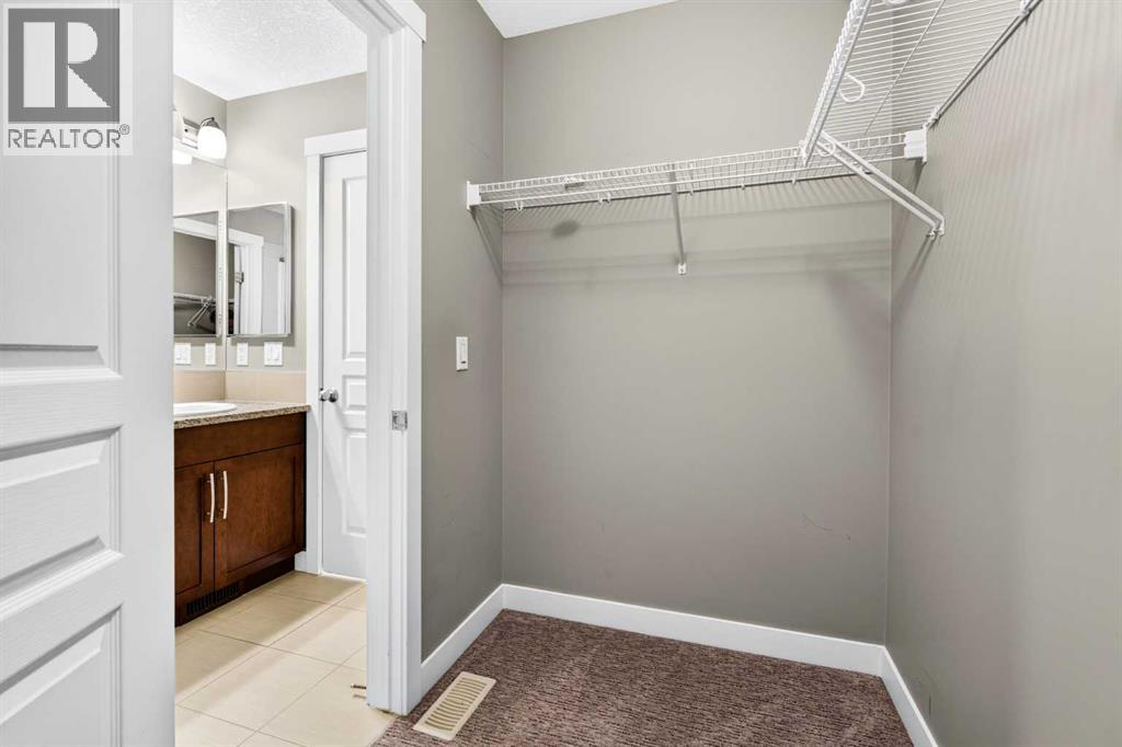 235 Mckenzie Towne Link SE, Calgary, Alberta  T2Z 1C9 - Photo 15 - A2332527