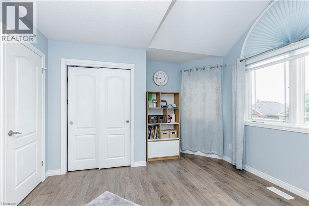 39 Washburn Drive, Guelph, Ontario  N1E 0B6 - Photo 24 - 40852070