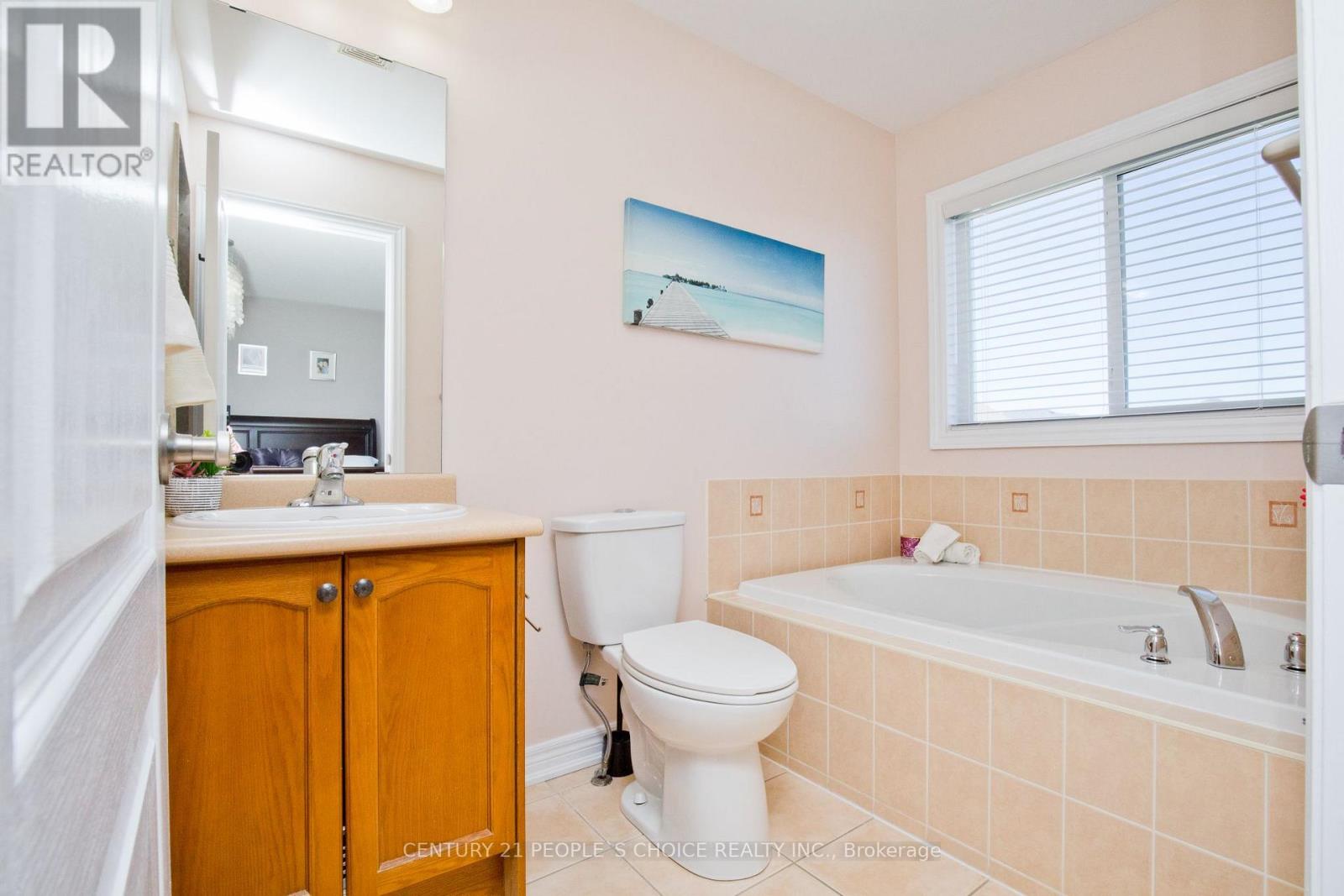 8 Calm Waters Crescent, Brampton, Ontario  L6V 4R9 - Photo 20 - W13626080