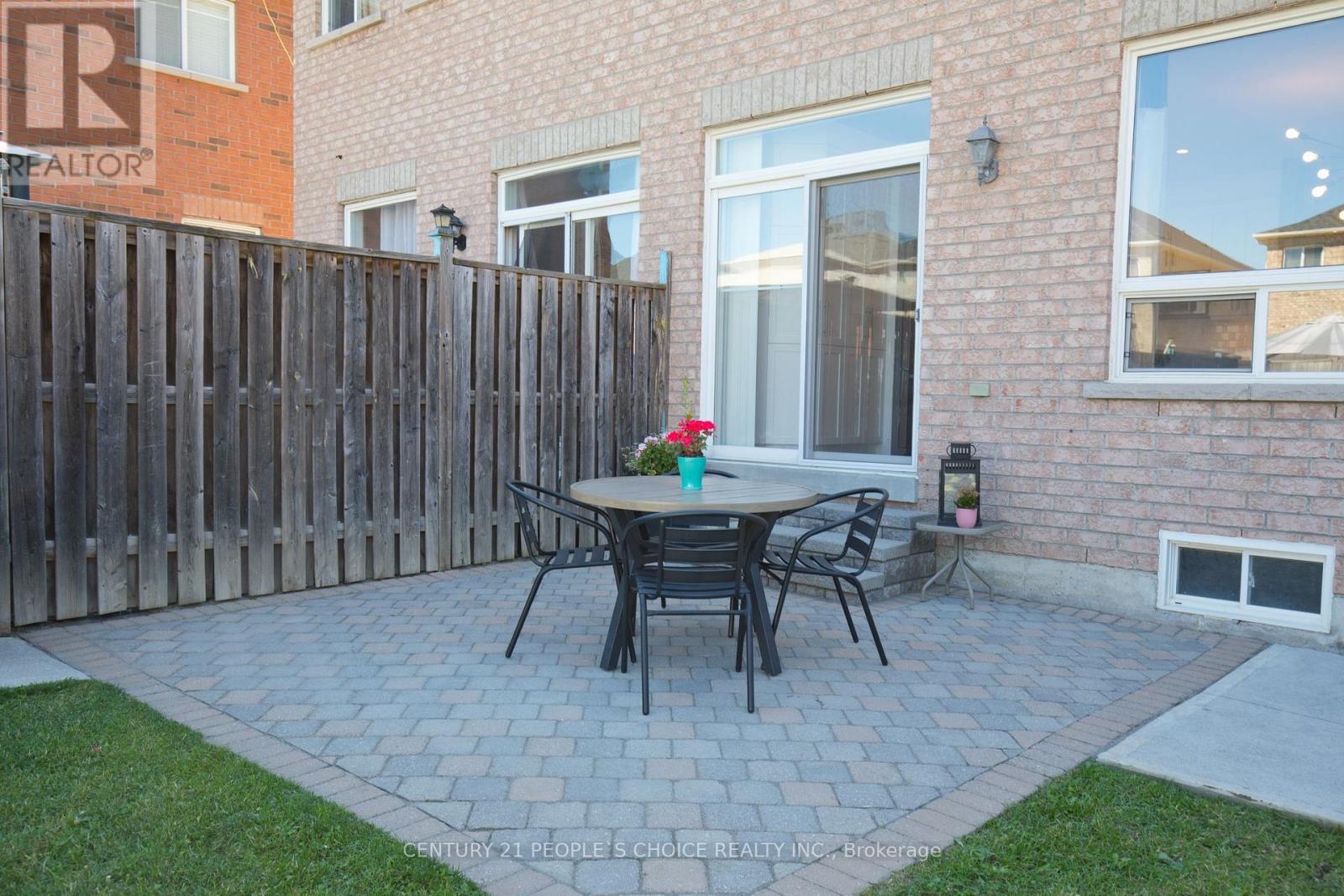 8 Calm Waters Crescent, Brampton, Ontario  L6V 4R9 - Photo 28 - W13626080
