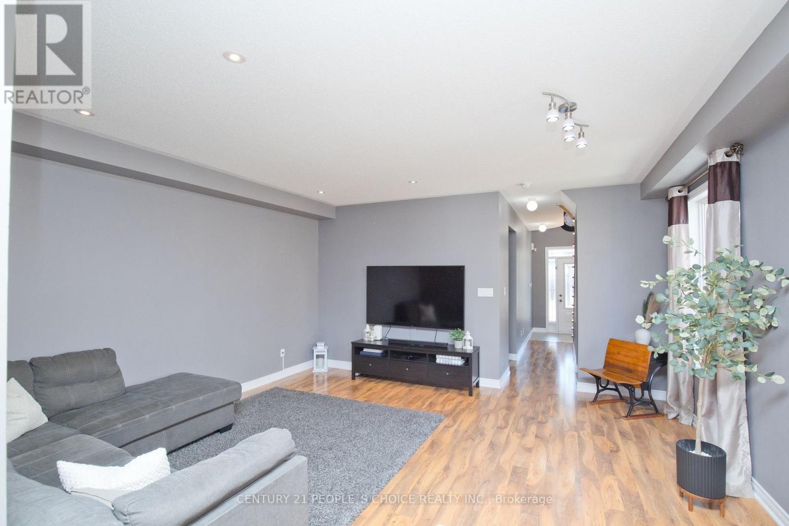 8 Calm Waters Crescent, Brampton, Ontario  L6V 4R9 - Photo 6 - W13626080
