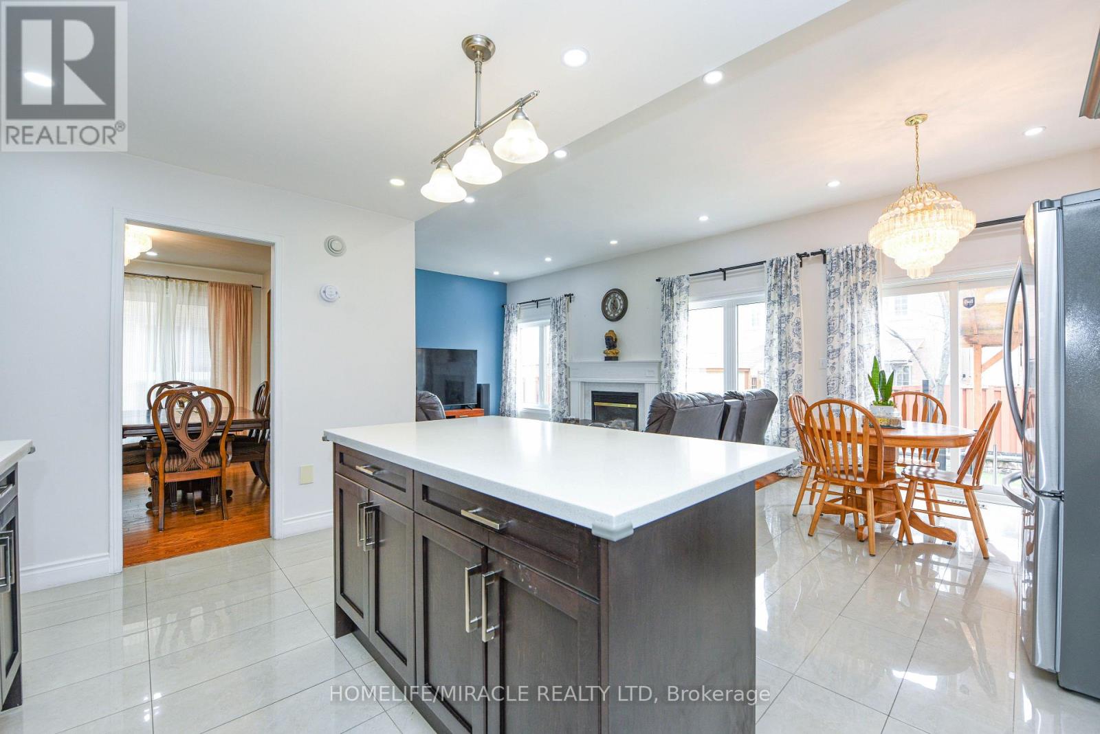 113 Seclusion Crescent, Brampton, Ontario  L6R 1K8 - Photo 11 - W13626196