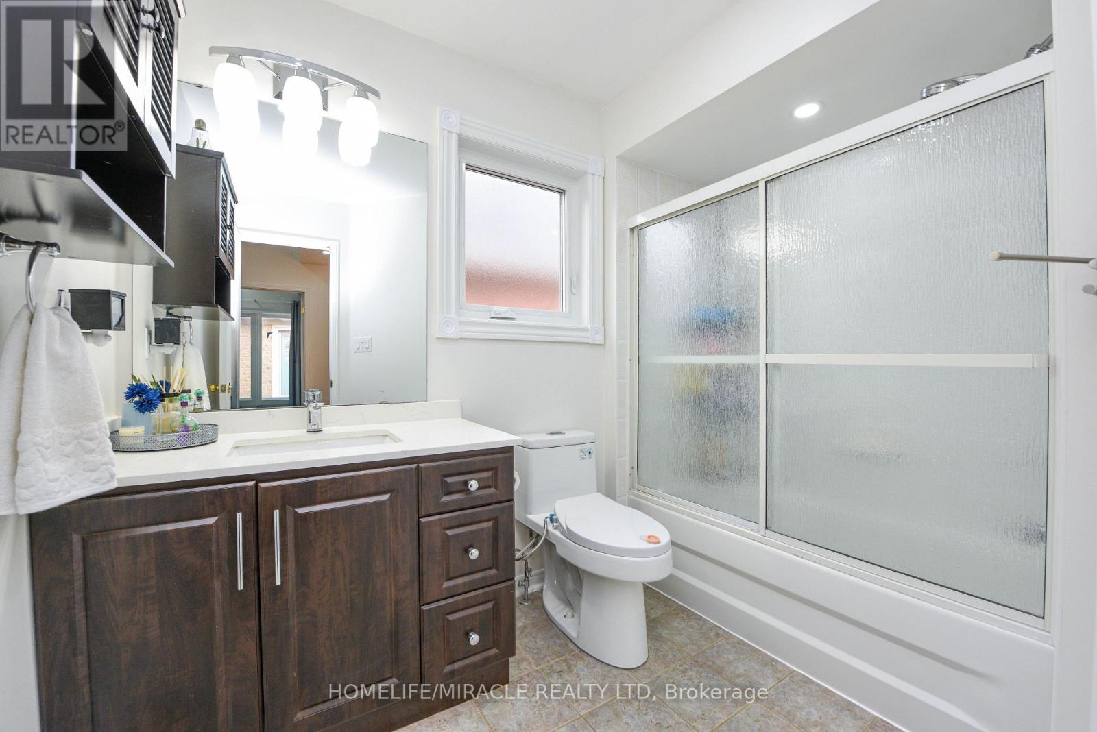113 Seclusion Crescent, Brampton, Ontario  L6R 1K8 - Photo 20 - W13626196