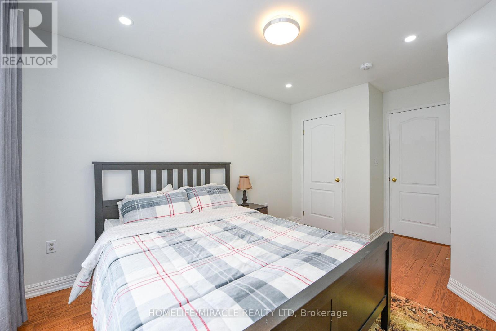 113 Seclusion Crescent, Brampton, Ontario  L6R 1K8 - Photo 29 - W13626196