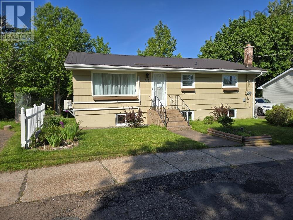 42 McLean Street, Truro, Nova Scotia
