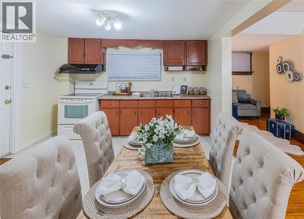 576 Janette, Windsor, Ontario N9A 4Z5 - Photo 10 - 26017466