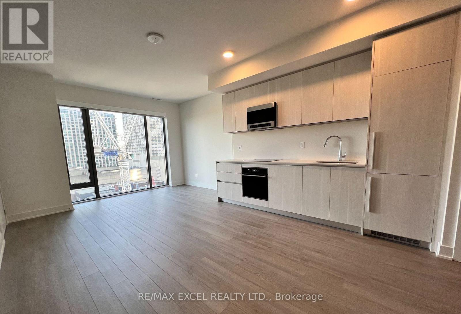 1808 - 8 Cumberland Street, Toronto, Ontario  M4W 0B6 - Photo 5 - C13625986