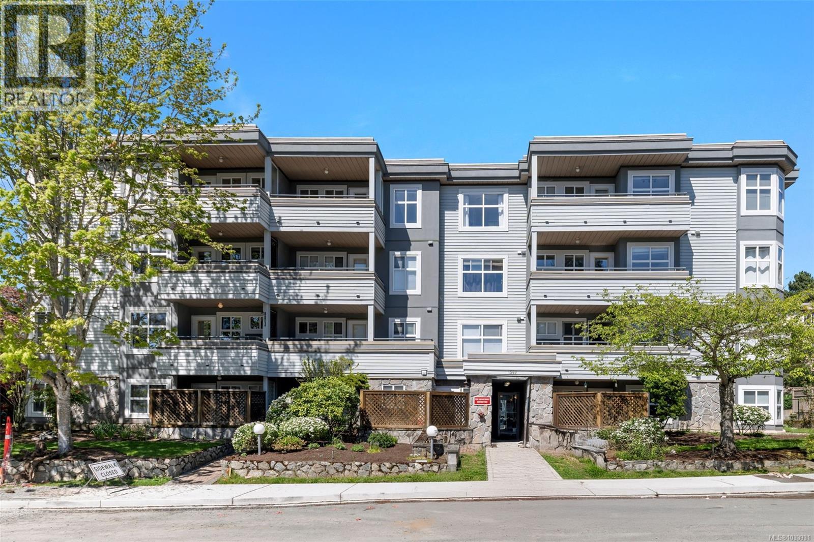 204 1580 Christmas Ave, Saanich, British Columbia  V8P 2X2 - Photo 24 - 1033931