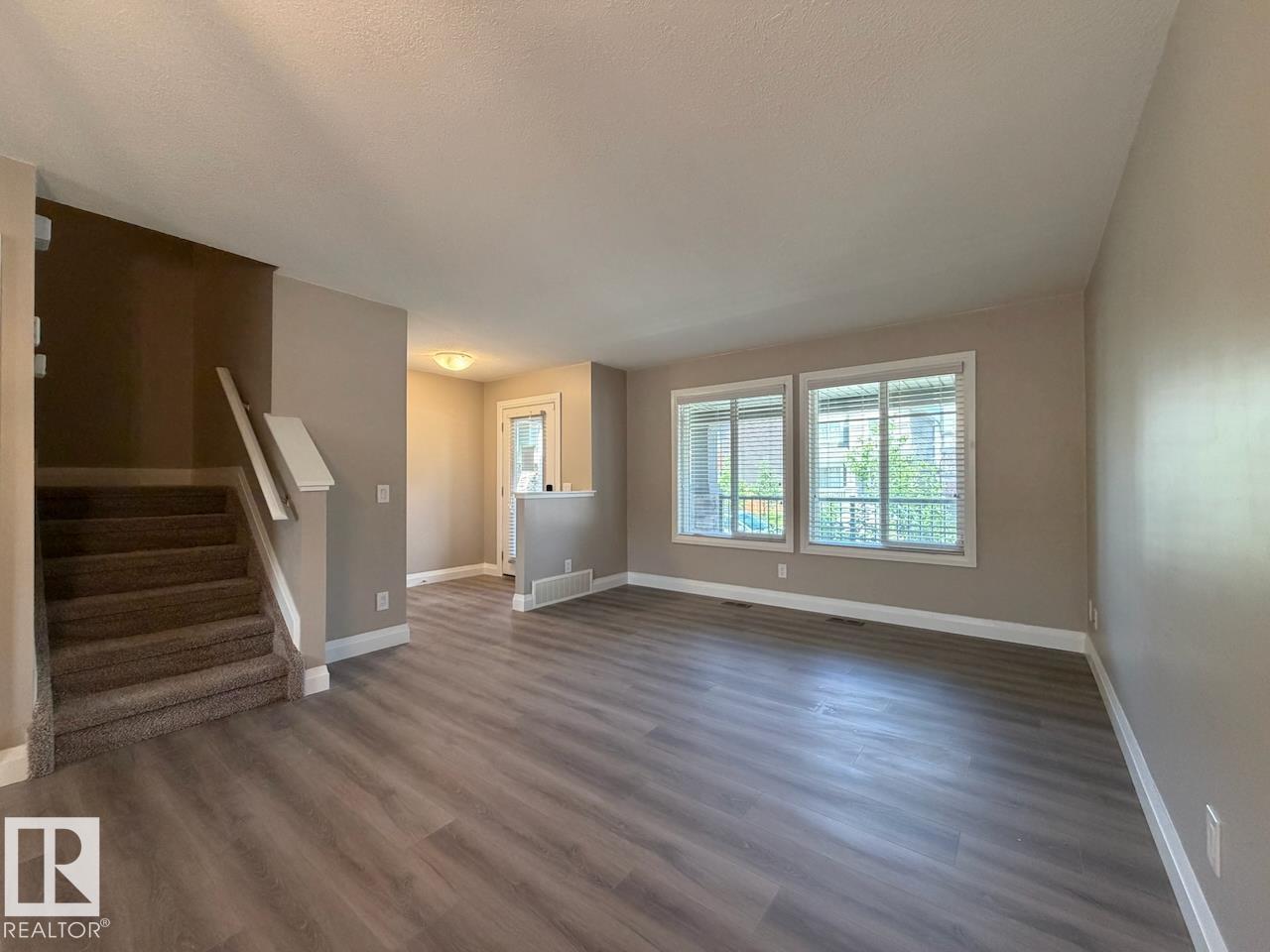 2616 Price Cm SW, Edmonton, Alberta  T6W 3P9 - Photo 4 - E4501620