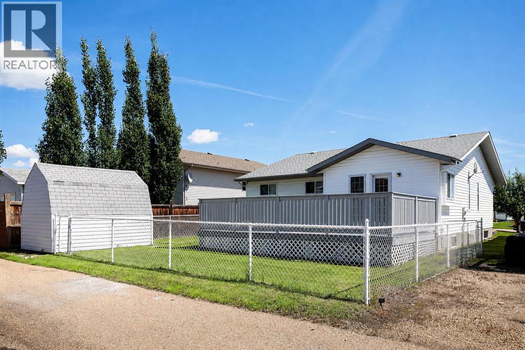 55 Edgewood Drive, Camrose, Alberta  T4V 4Z3 - Photo 23 - A2320983