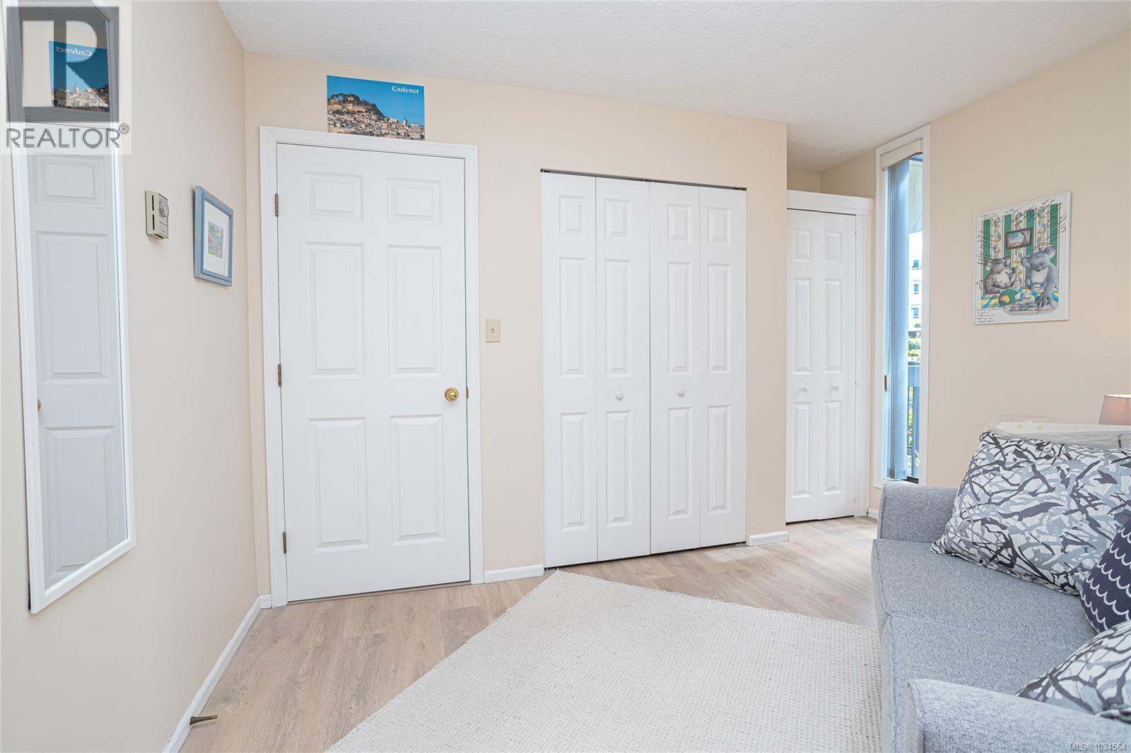 204 2119 Oak Bay Ave, Oak Bay, British Columbia  V8R 1E8 - Photo 27 - 1034564