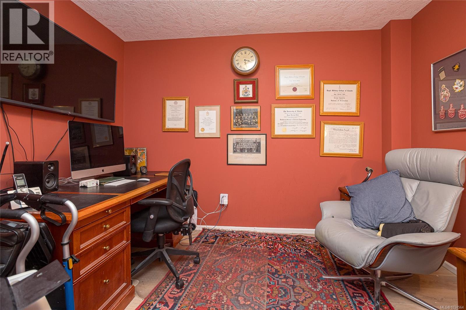 204 2119 Oak Bay Ave, Oak Bay, British Columbia  V8R 1E8 - Photo 29 - 1034564