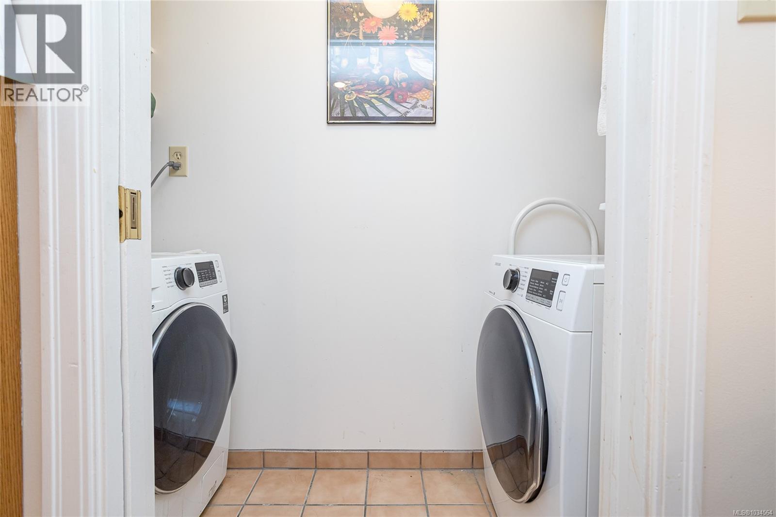 204 2119 Oak Bay Ave, Oak Bay, British Columbia  V8R 1E8 - Photo 30 - 1034564