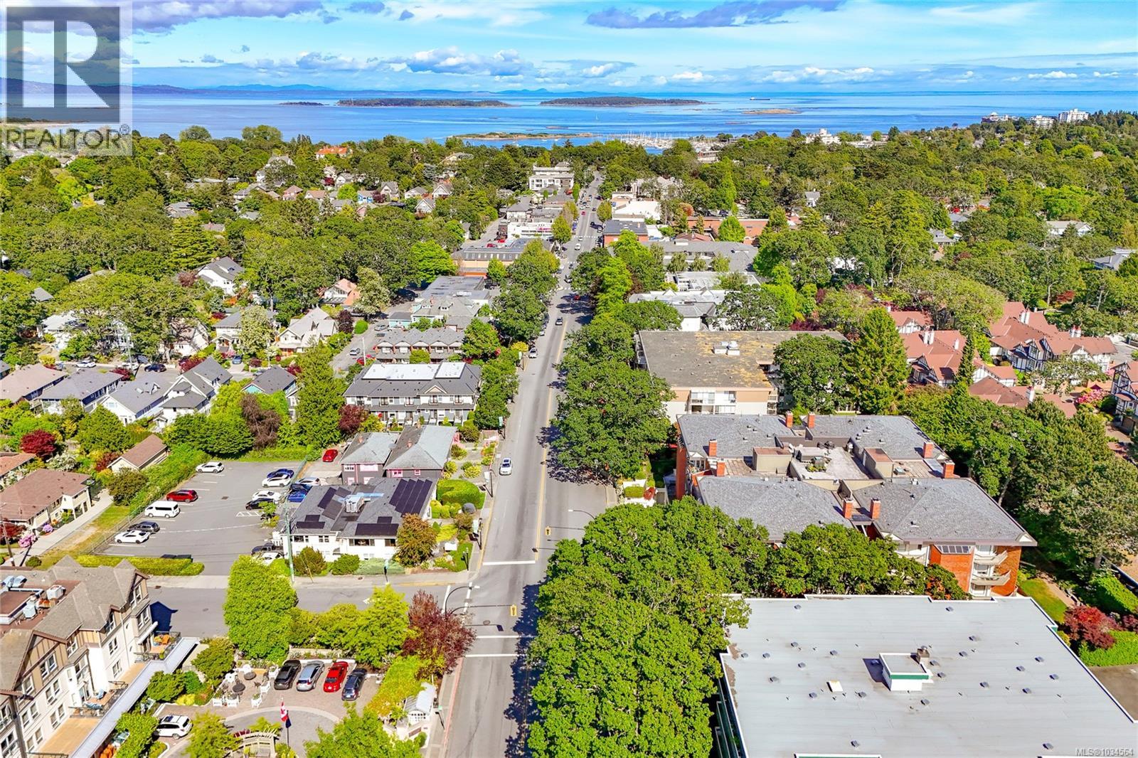 204 2119 Oak Bay Ave, Oak Bay, British Columbia  V8R 1E8 - Photo 45 - 1034564