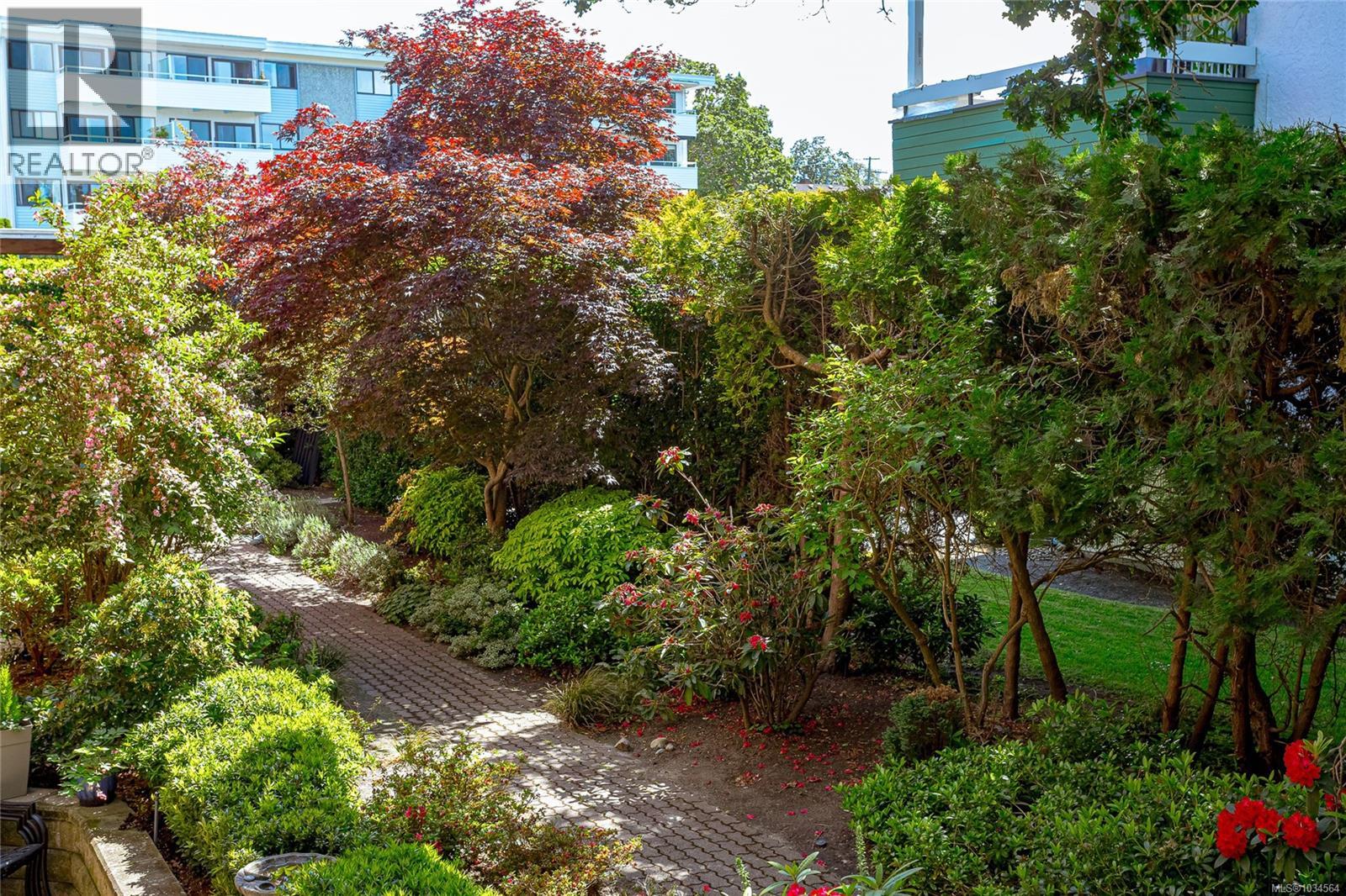 204 2119 Oak Bay Ave, Oak Bay, British Columbia  V8R 1E8 - Photo 36 - 1034564
