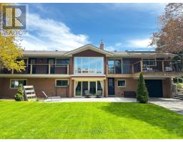 81 THOMSON DRIVE, Hamilton, Ontario