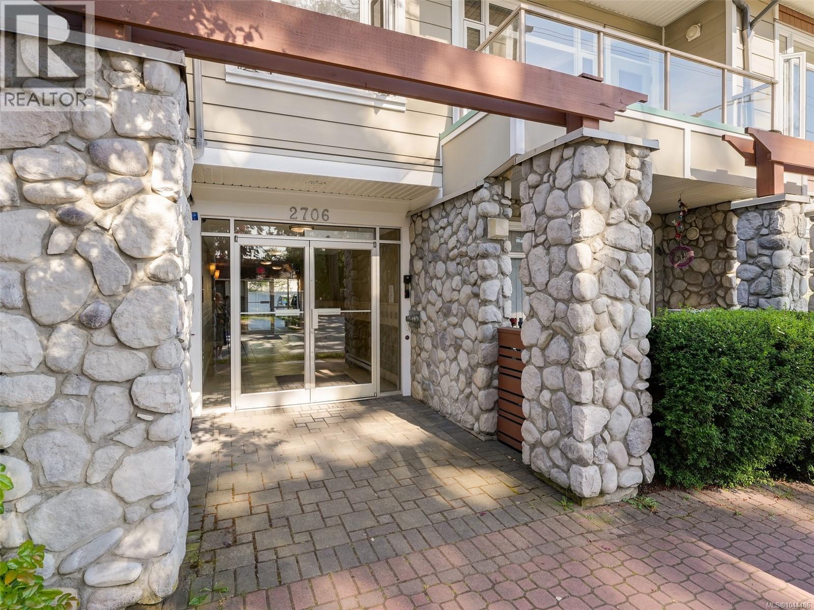 203 2706 Peatt Rd, Langford, British Columbia  V9B 3V3 - Photo 29 - 1044486