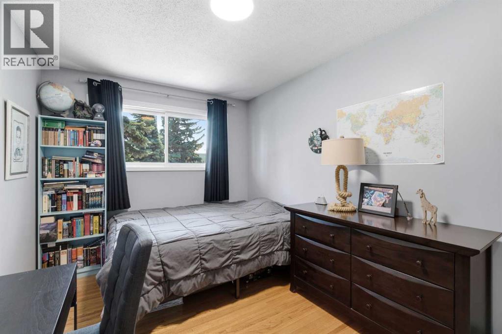 5008 Valiant Drive NW, Calgary, Alberta  T3A 0Y5 - Photo 19 - A2332704