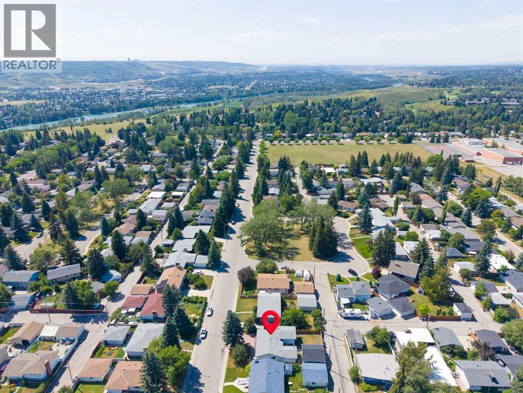 5008 Valiant Drive NW, Calgary, Alberta  T3A 0Y5 - Photo 48 - A2332704