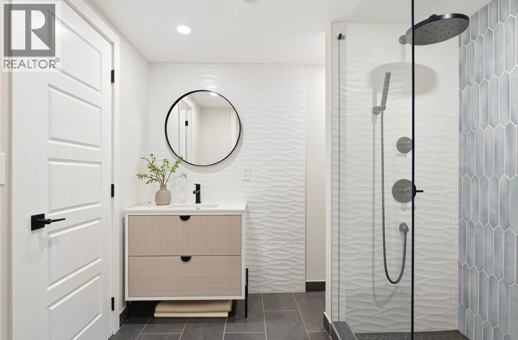 5008 Valiant Drive NW, Calgary, Alberta  T3A 0Y5 - Photo 36 - A2332704