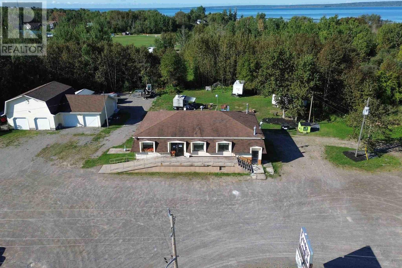 3159 Highway 17b, Macdonald Meredith & Aberdeen Township, Ontario  P0S 1C0 - Photo 9 - SM242494