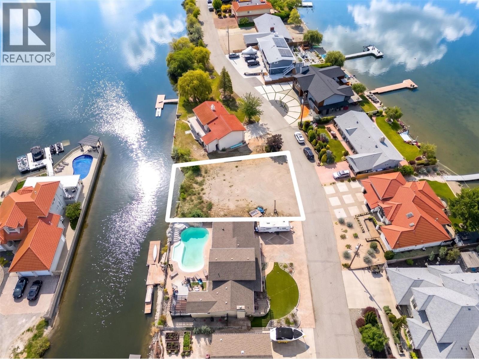 54 Harbour Key Drive, Osoyoos, British Columbia  V0H 1V3 - Photo 4 - 10392137