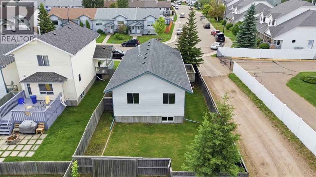 69 Durand Crescent, Red Deer, Alberta  T4R 3A7 - Photo 30 - A2326437