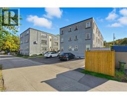 1755 KING Street Unit# 11, Hamilton, Ontario