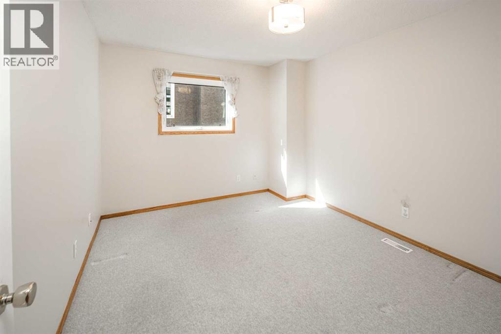 149 Sceptre Court NW, Calgary, Alberta  T3L 1X9 - Photo 21 - A2313686