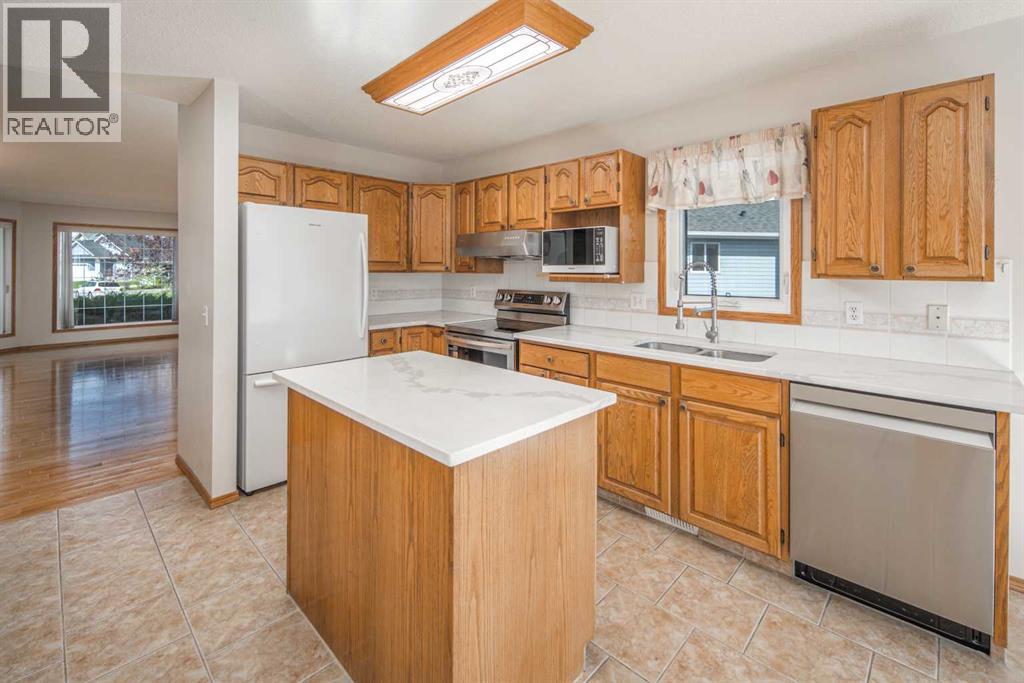 149 Sceptre Court NW, Calgary, Alberta  T3L 1X9 - Photo 15 - A2313686