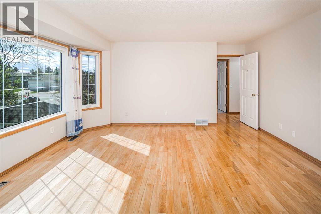 149 Sceptre Court NW, Calgary, Alberta  T3L 1X9 - Photo 20 - A2313686