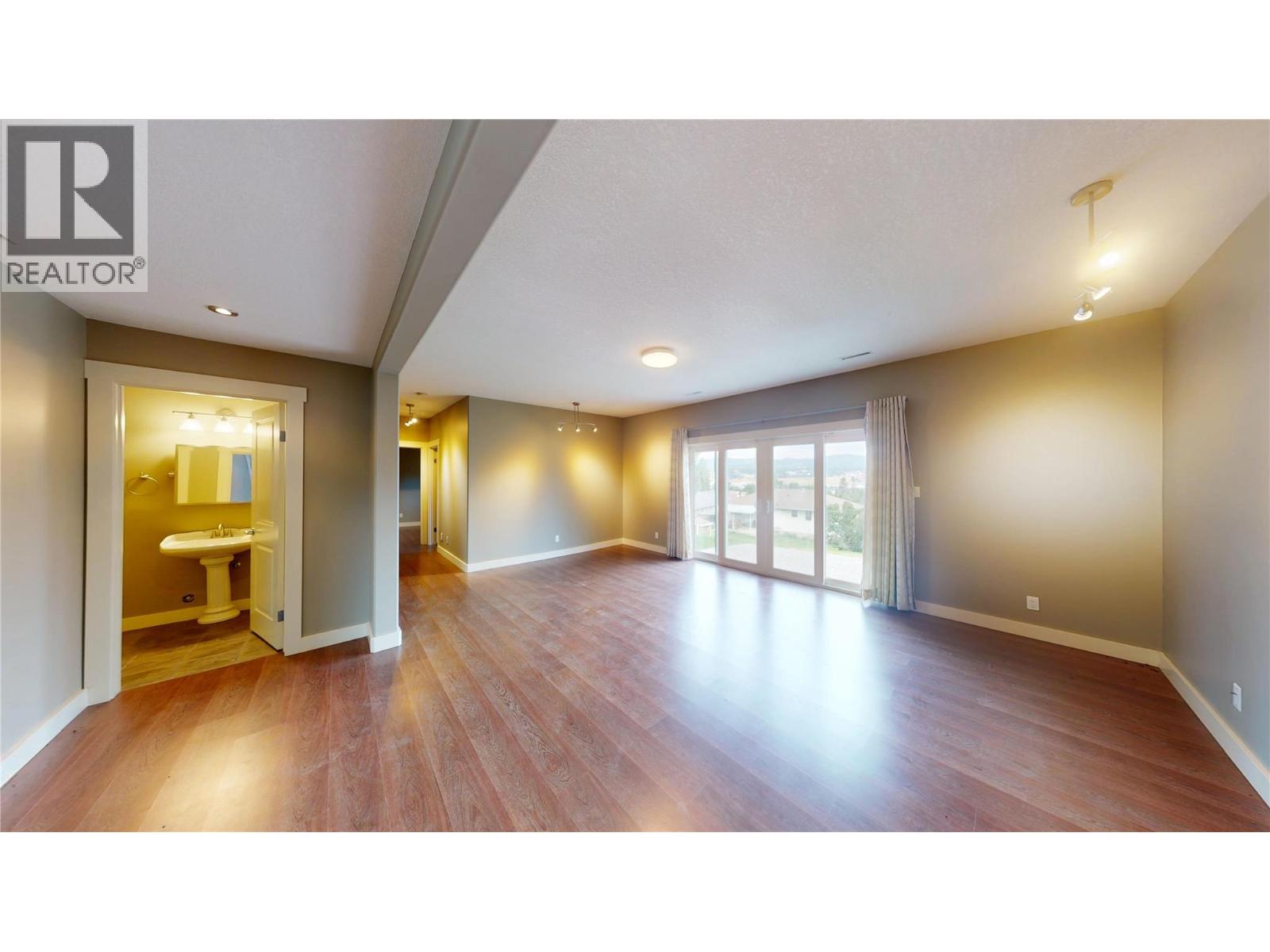 1631 Mt. Pyramid Crescent, Cranbrook, British Columbia  V1C 6K8 - Photo 23 - 10394931