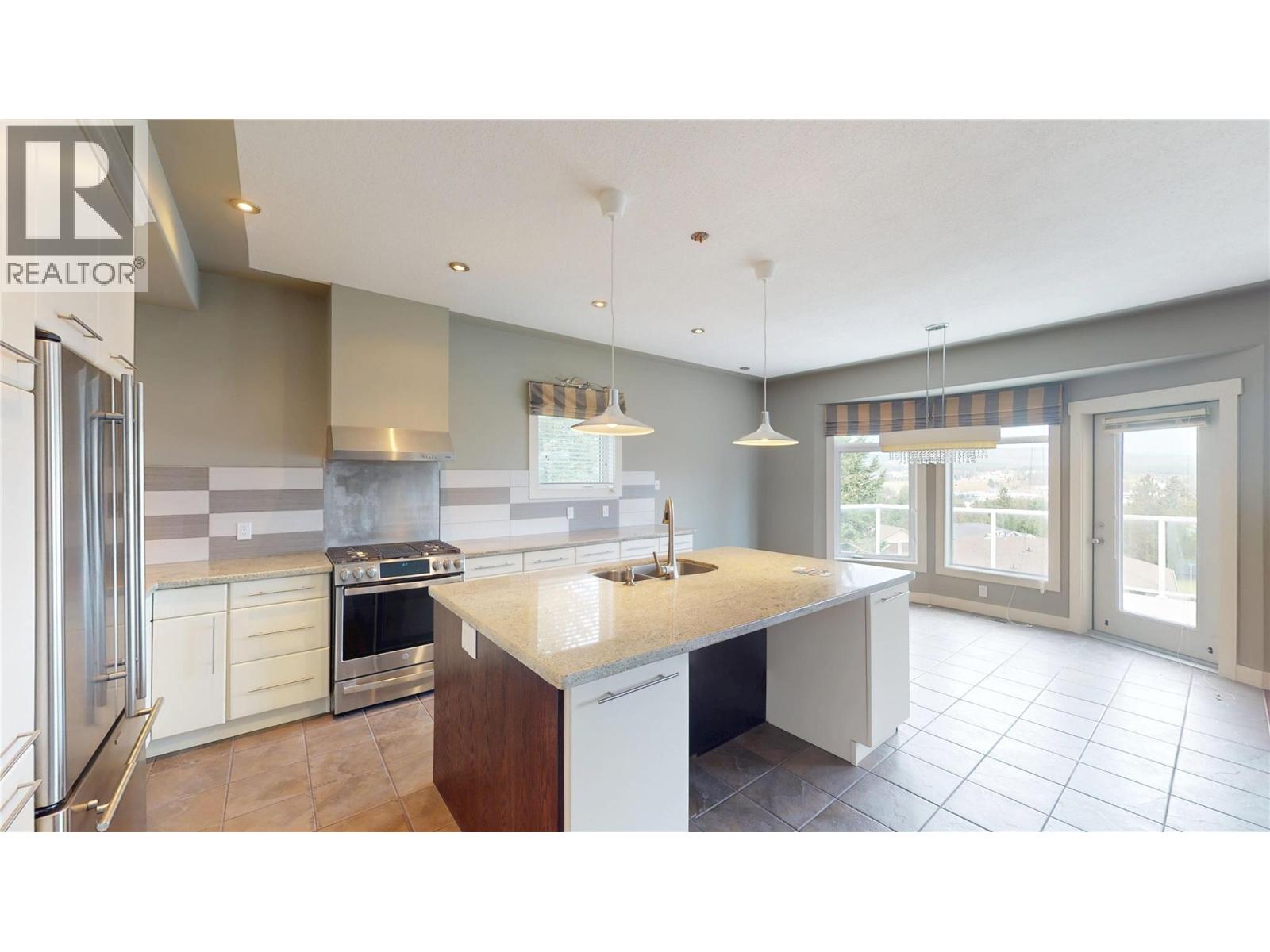 1631 Mt. Pyramid Crescent, Cranbrook, British Columbia  V1C 6K8 - Photo 8 - 10394931