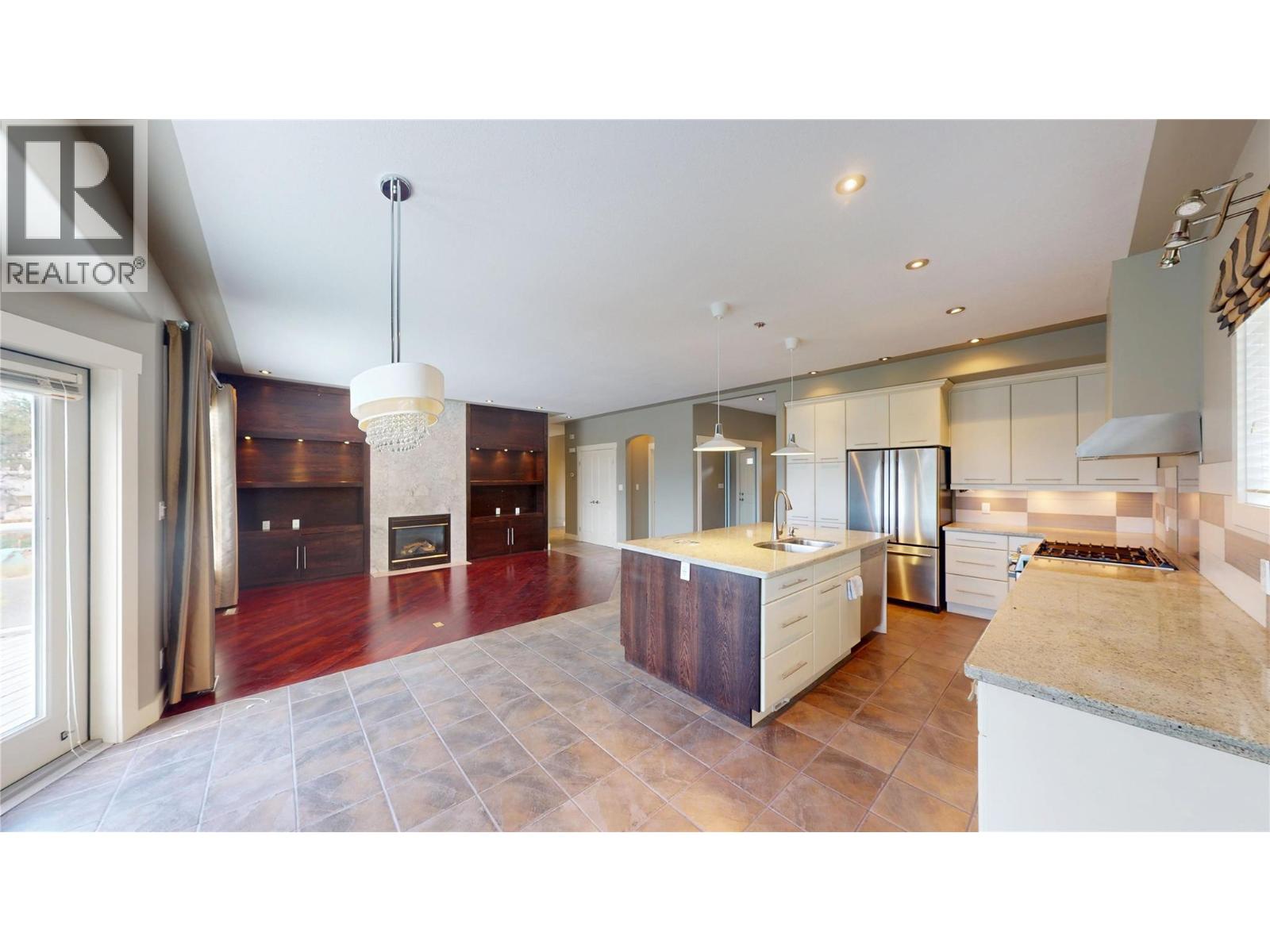 1631 Mt. Pyramid Crescent, Cranbrook, British Columbia  V1C 6K8 - Photo 10 - 10394931