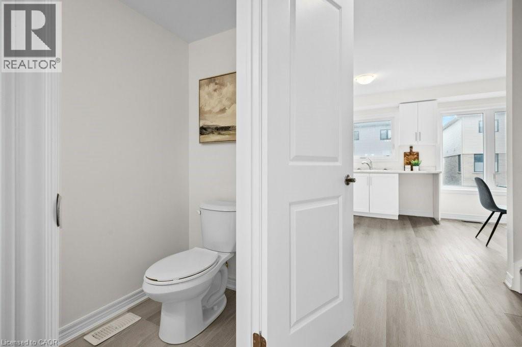 19b Bingham Road, Hamilton, Ontario  L8H 0B5 - Photo 5 - 40844325