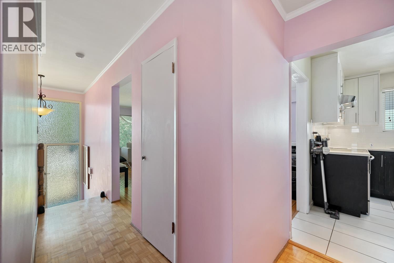 2763 Rosemont Drive, Vancouver, British Columbia V5S 2C6 - Photo 11 - R3151439