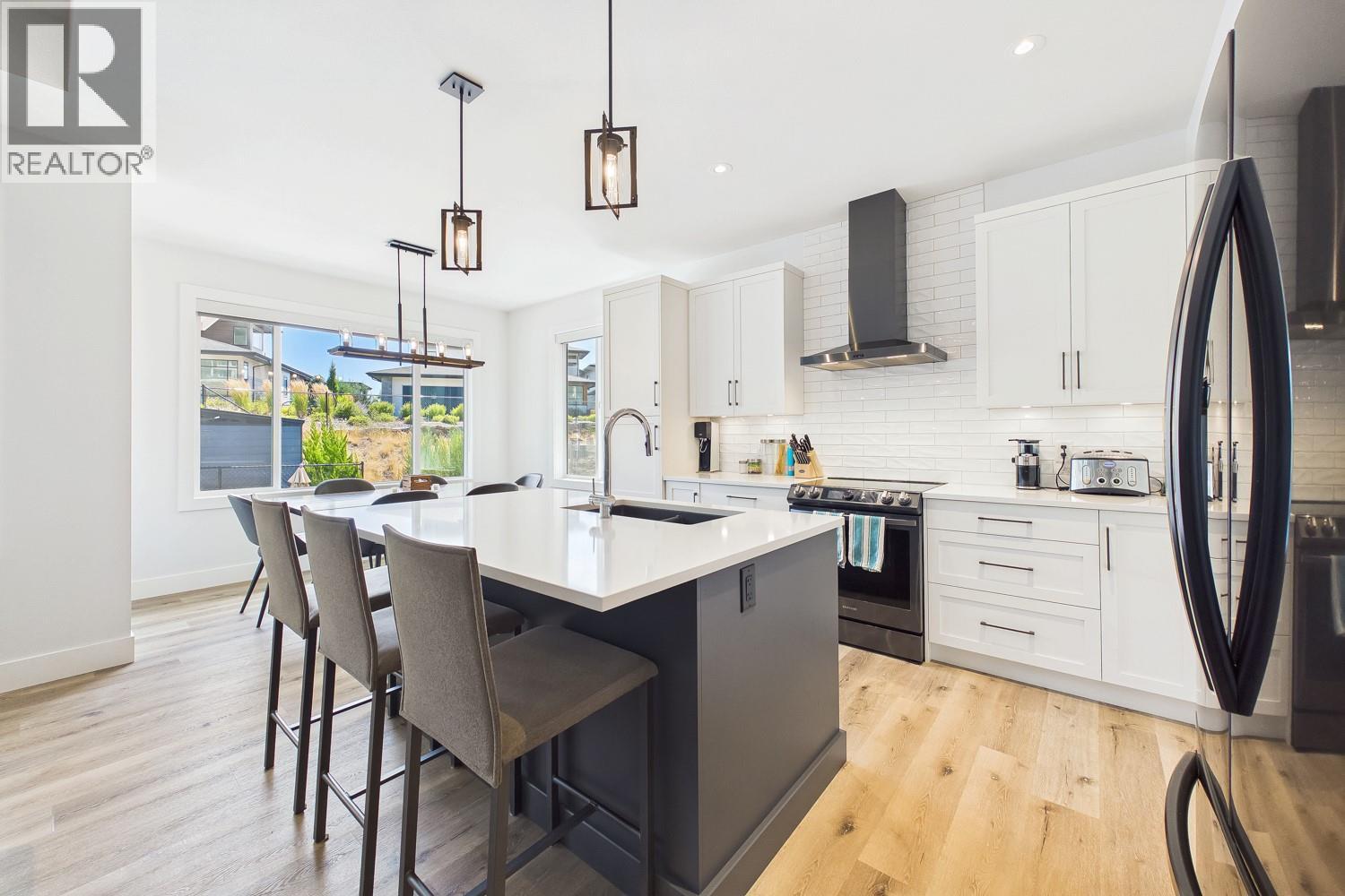 187 Echo Ridge Drive, Kelowna, British Columbia  V1V 0C9 - Photo 9 - 10396192