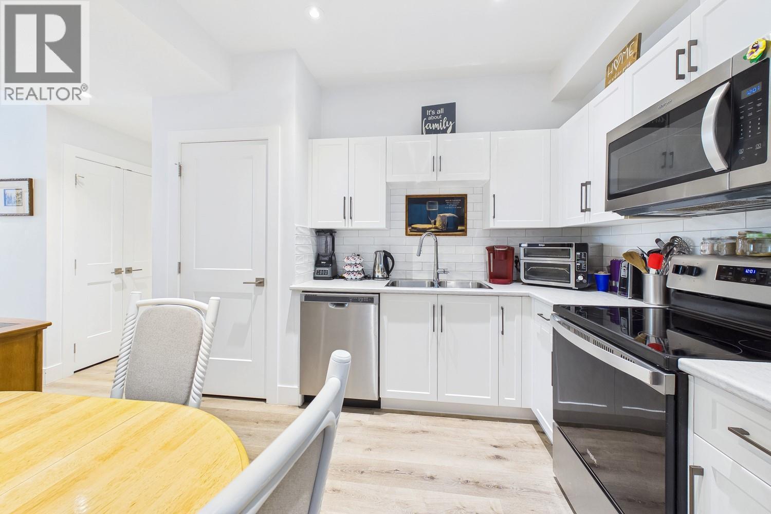 187 Echo Ridge Drive, Kelowna, British Columbia  V1V 0C9 - Photo 35 - 10396192