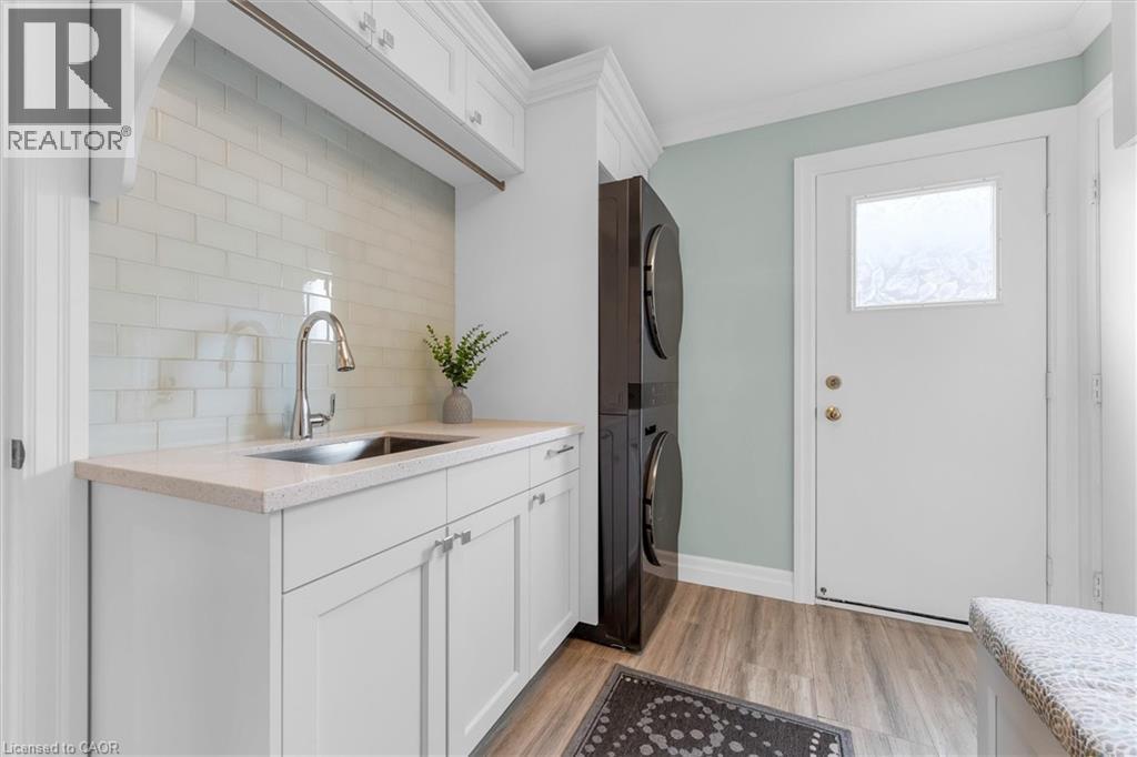 1539 Bayshire Drive, Oakville, Ontario  L6H 6E5 - Photo 19 - 40847649