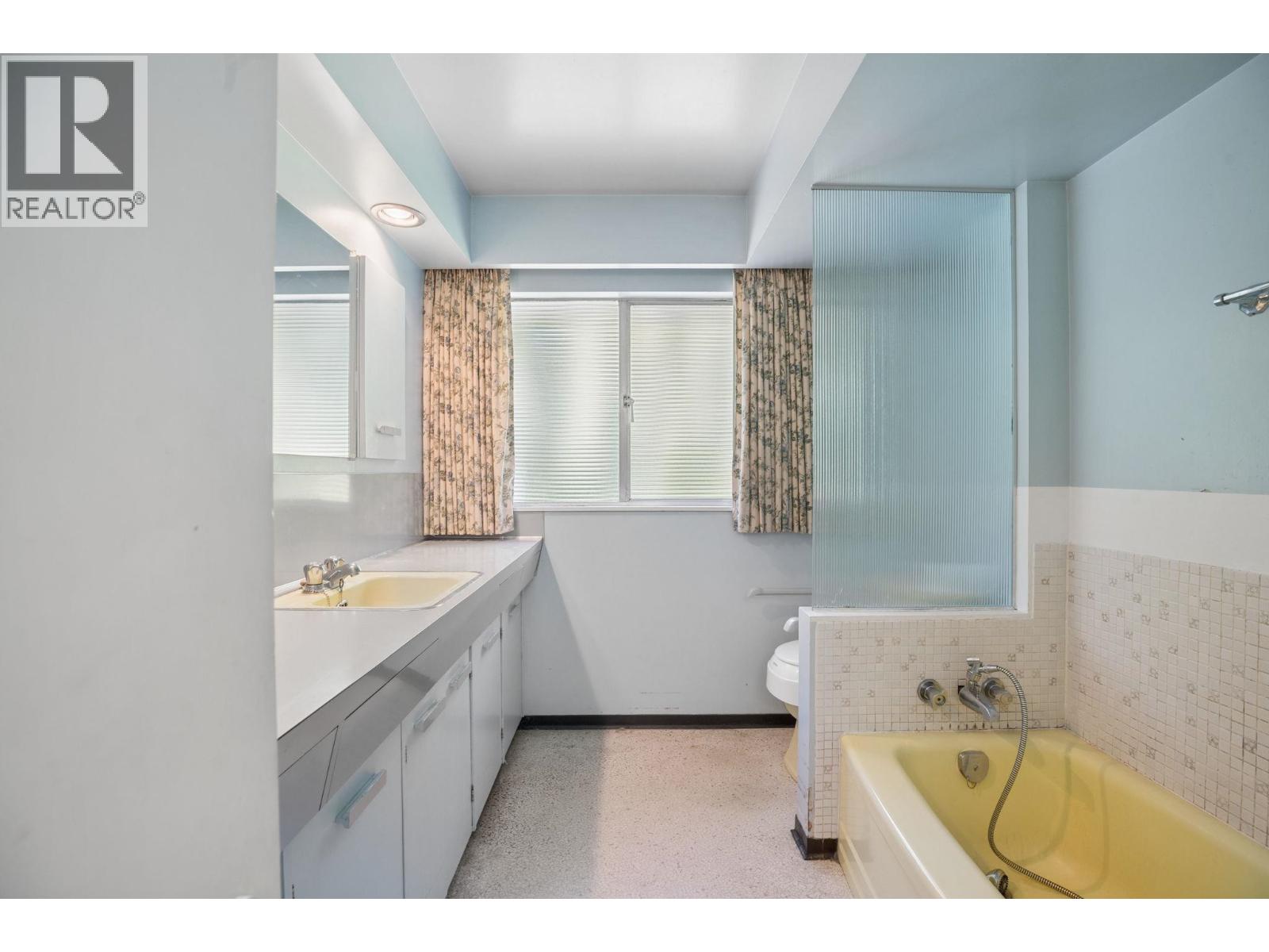1768 Ottawa Place, West Vancouver, British Columbia  V7V 2T7 - Photo 26 - R3151608