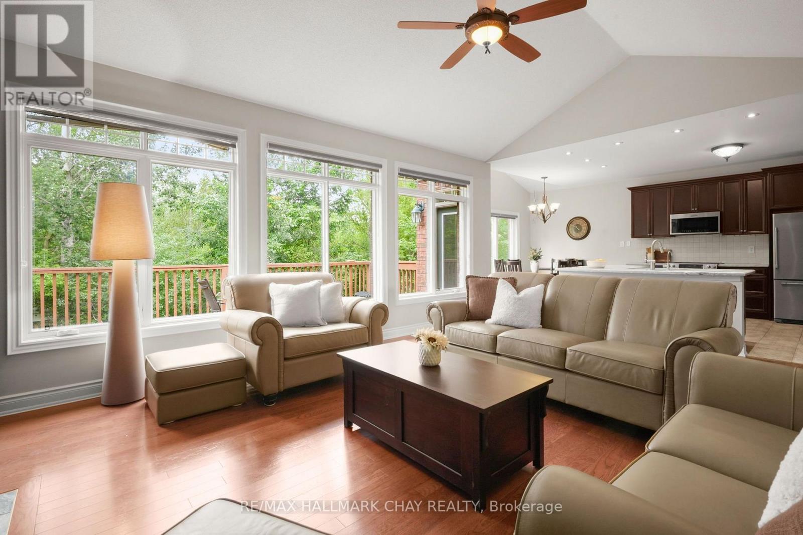34 Tuscany Grande, New Tecumseth, Ontario  L9R 0E2 - Photo 8 - N13626258