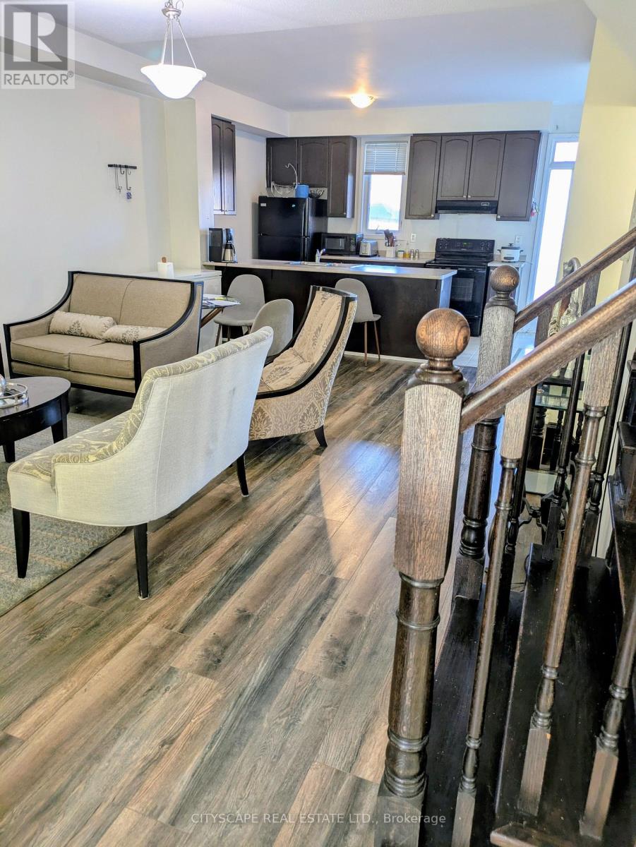 217 Riverlands Avenue, Markham, Ontario  L6B 0V8 - Photo 13 - N13626282