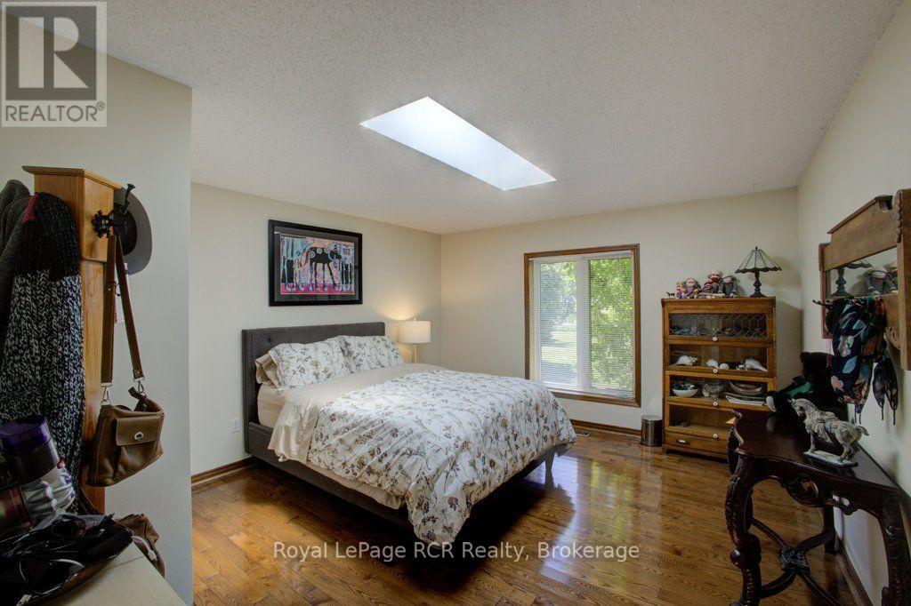 7195 Sixteenth Line, Mapleton, Ontario  N0G 1A0 - Photo 13 - X13626220