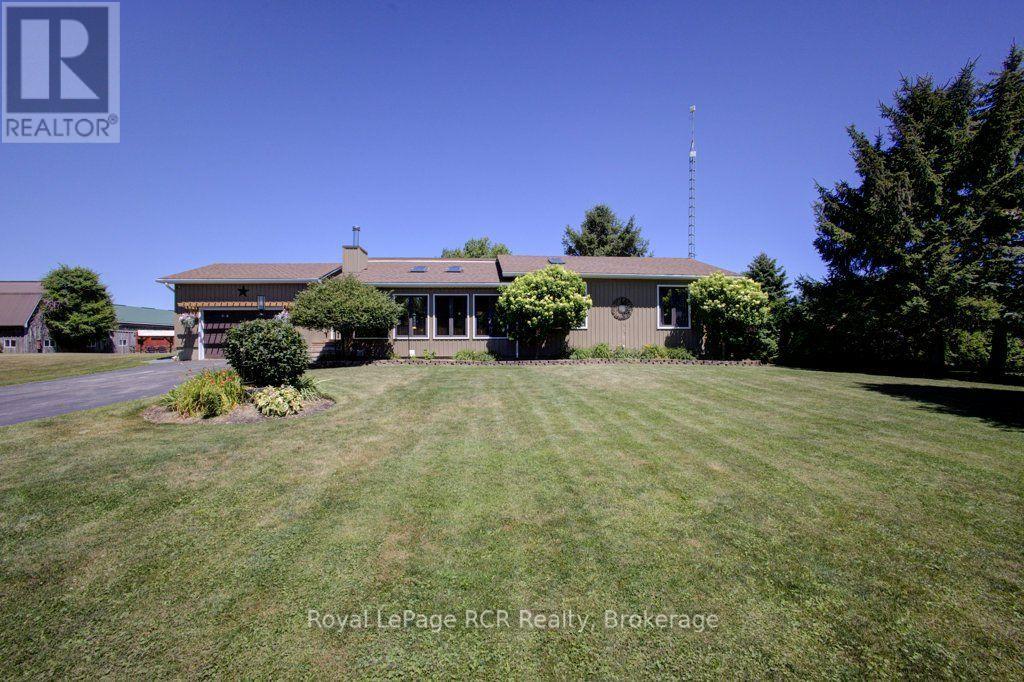 7195 Sixteenth Line, Mapleton, Ontario  N0G 1A0 - Photo 2 - X13626220