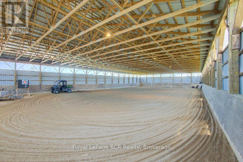 7195 Sixteenth Line, Mapleton, Ontario  N0G 1A0 - Photo 34 - X13626220