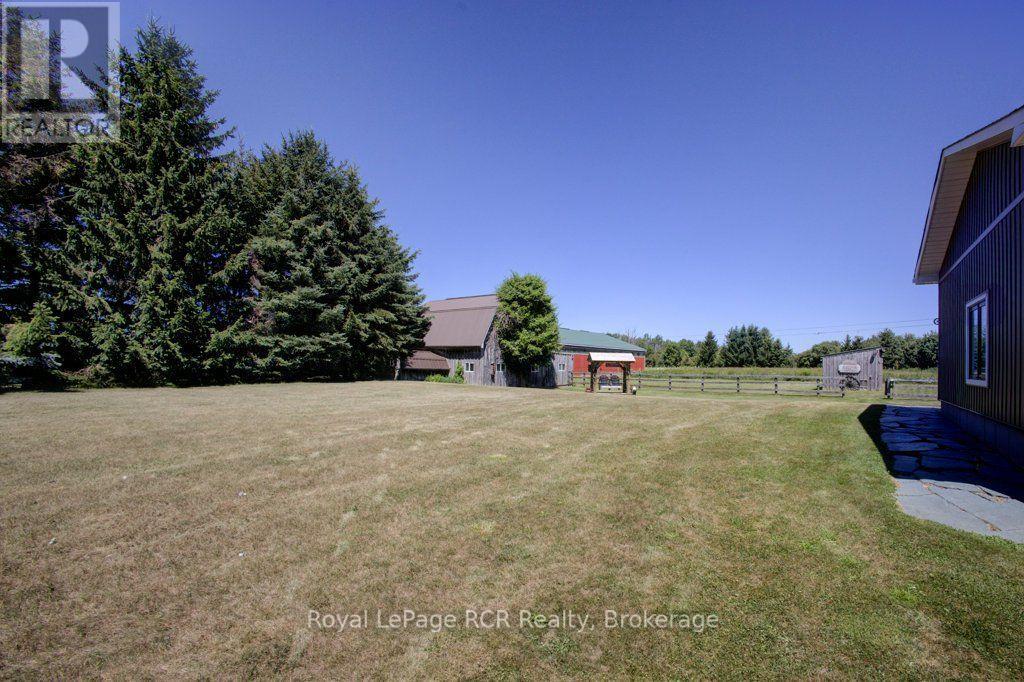 7195 Sixteenth Line, Mapleton, Ontario  N0G 1A0 - Photo 37 - X13626220