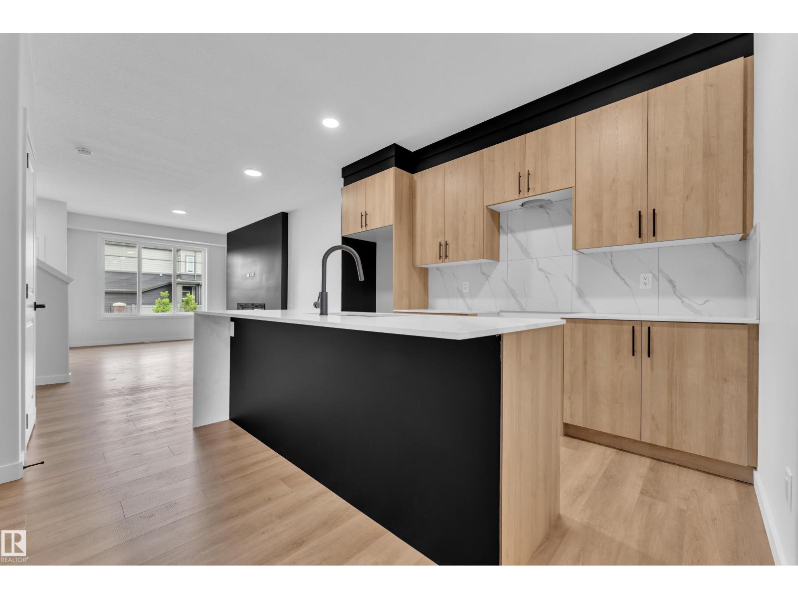 6371 King Wd SW, Edmonton, Alberta  T6W 5J3 - Photo 8 - E4501623