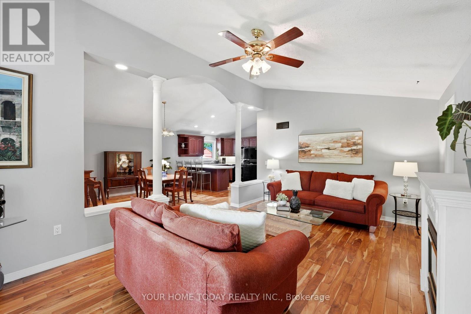 16 Normandy Boulevard, Halton Hills, Ontario  L7G 1W1 - Photo 10 - W13626256